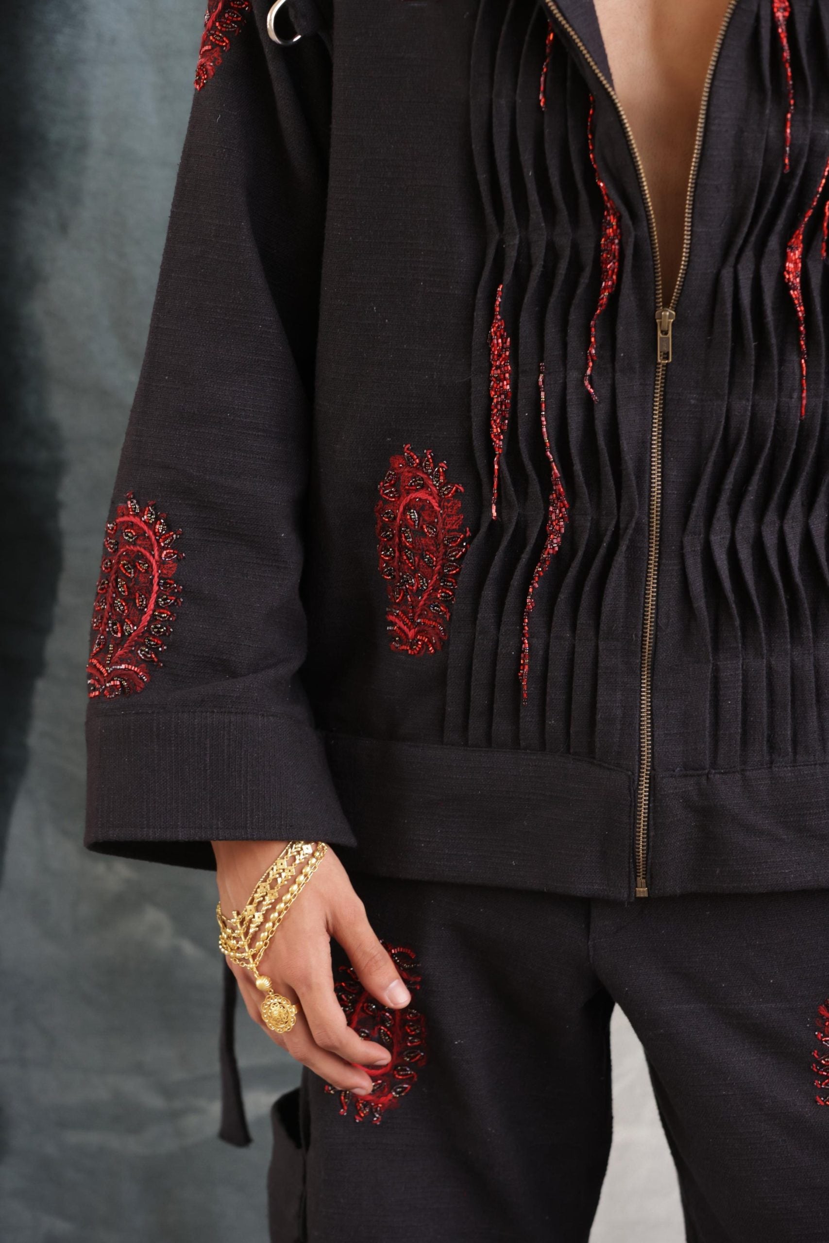 KALIDAS HAND EMBROIDERED - JACKET