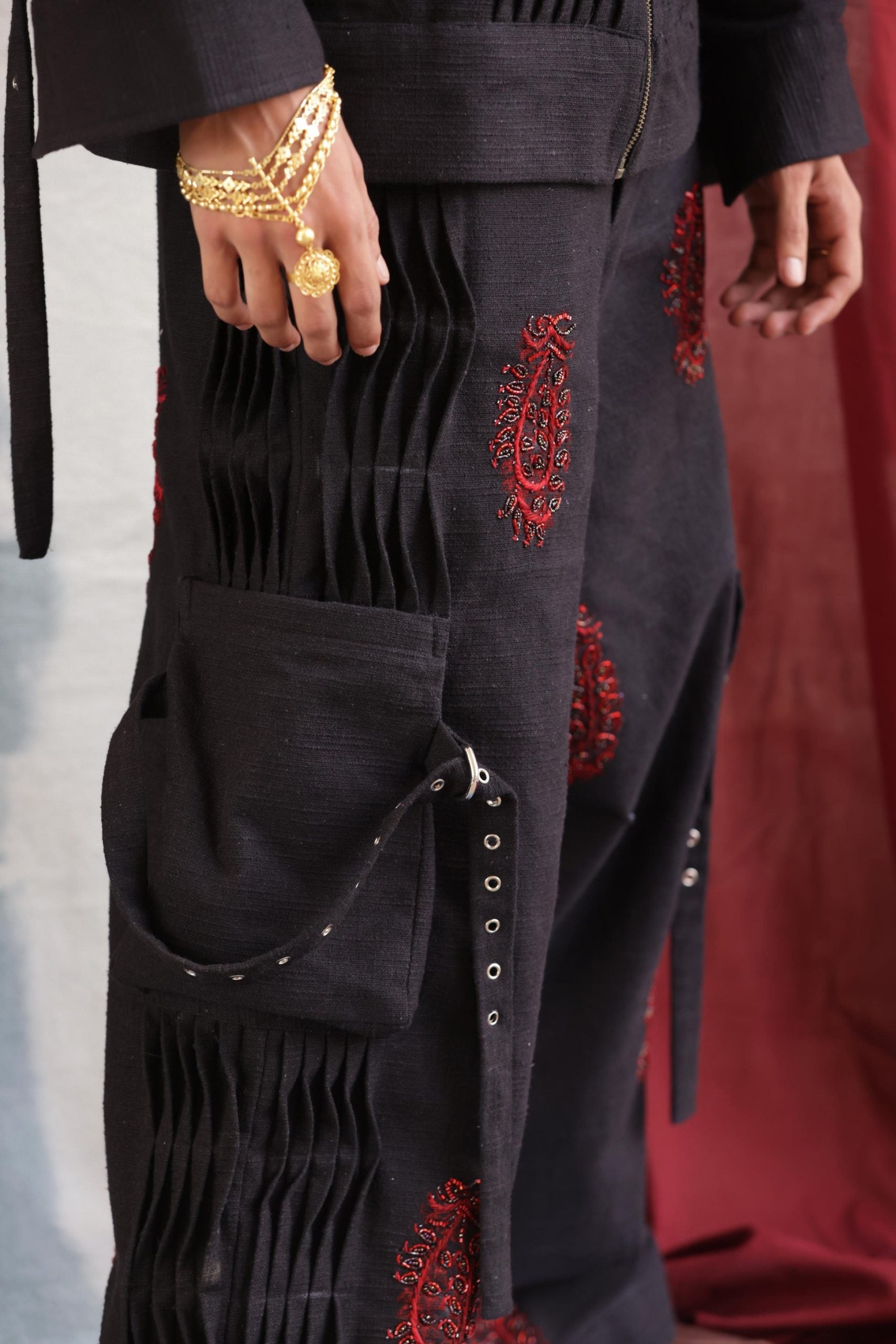 KALIDAS HAND EMBROIDERED - PANTS
