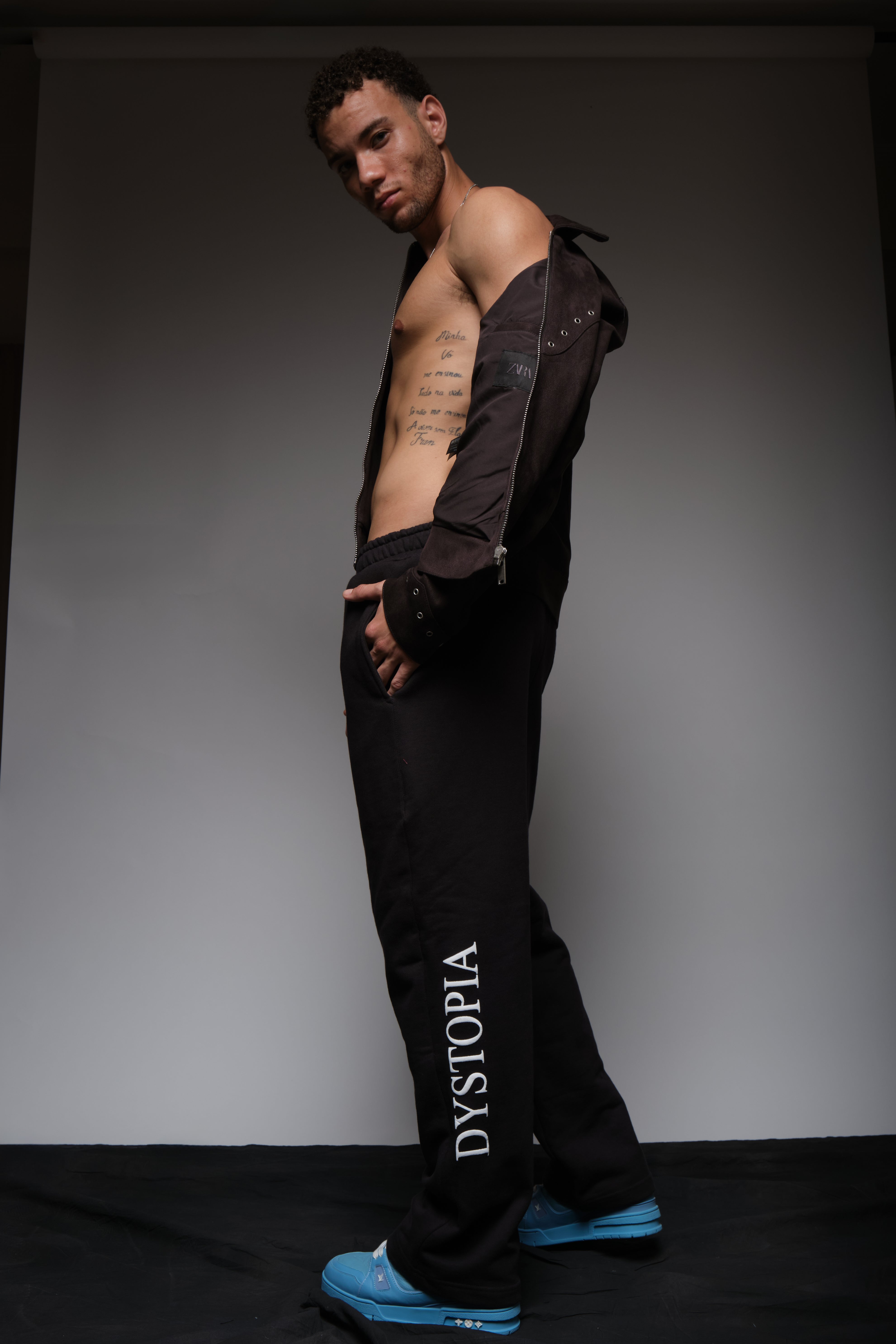 COMPLICATED TRACK PANTS BLACK, DYSTOPIA
