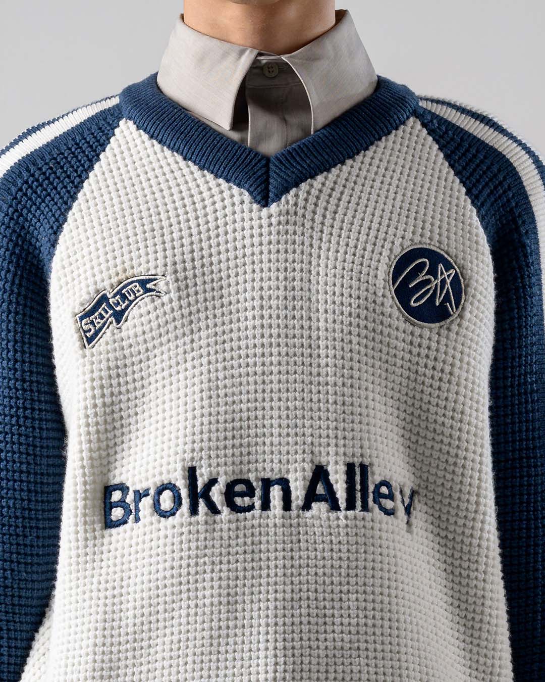 BA SKI CLUB TEXTURED SWEATER