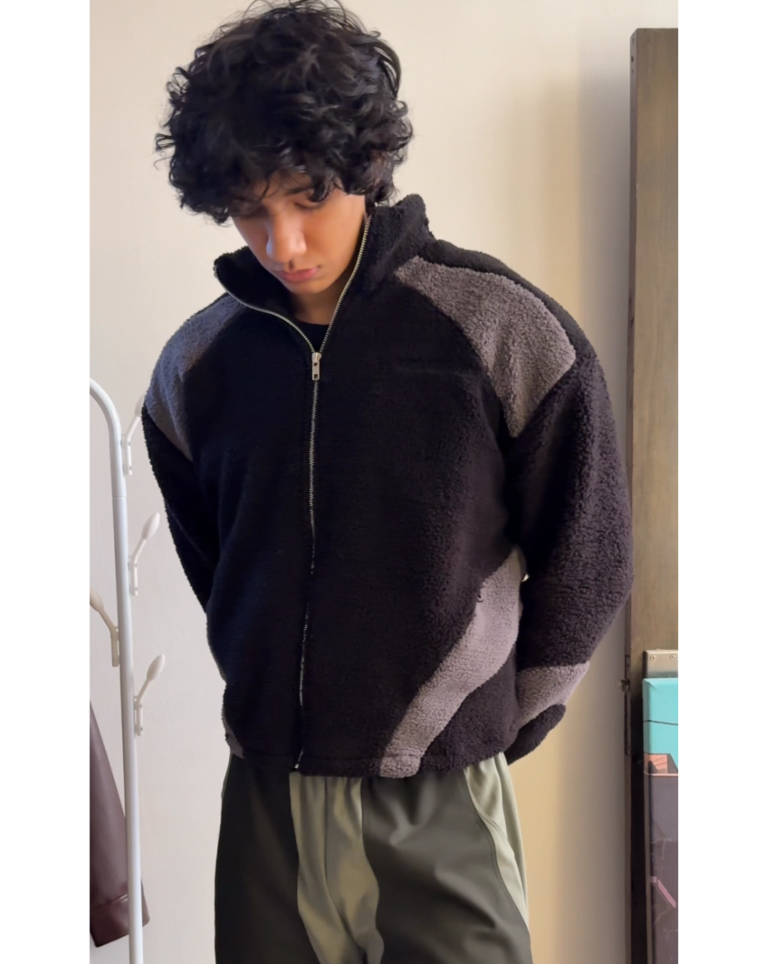 Ash Noir Sherpa