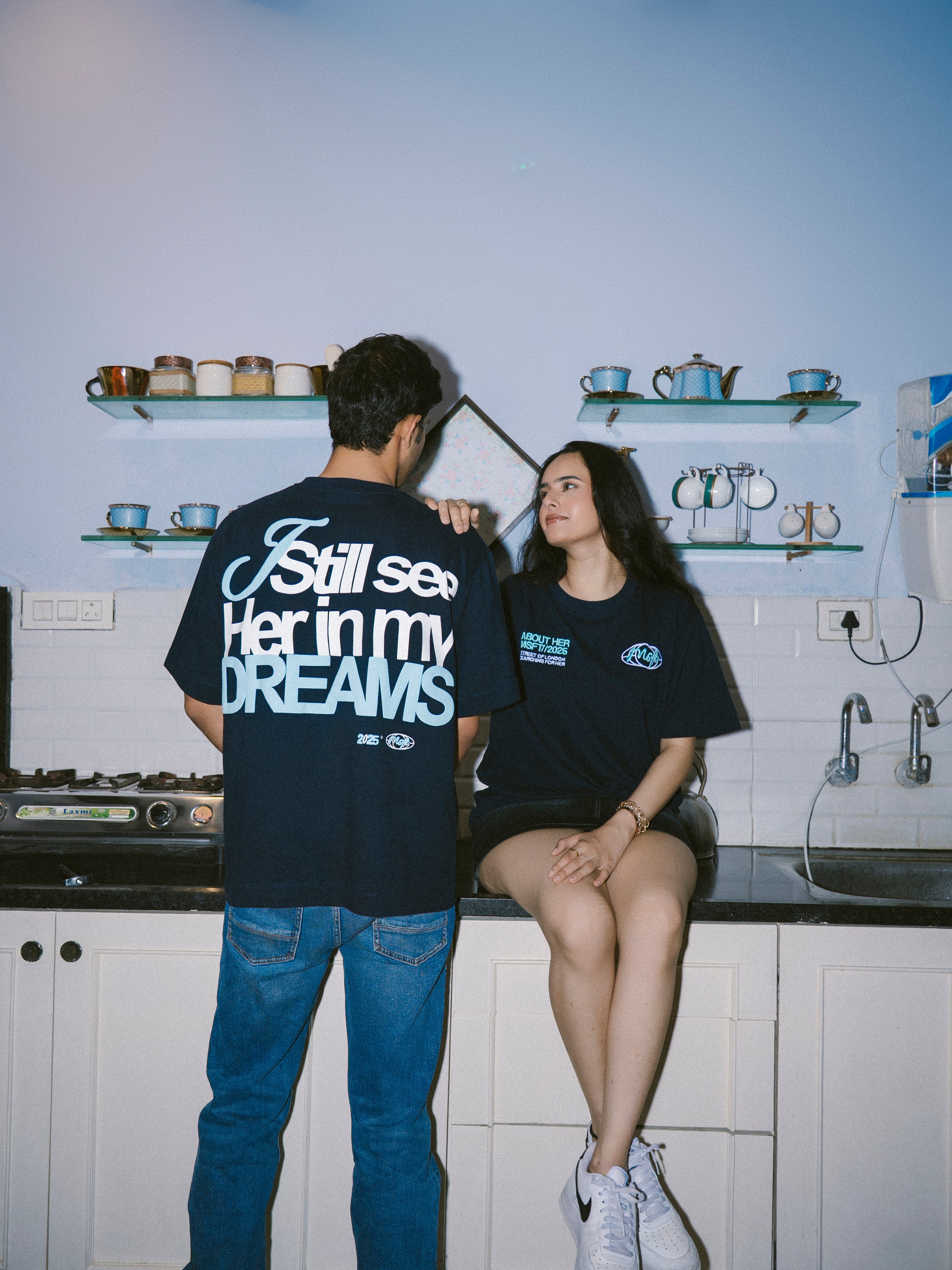 STILL DREAMING TEE