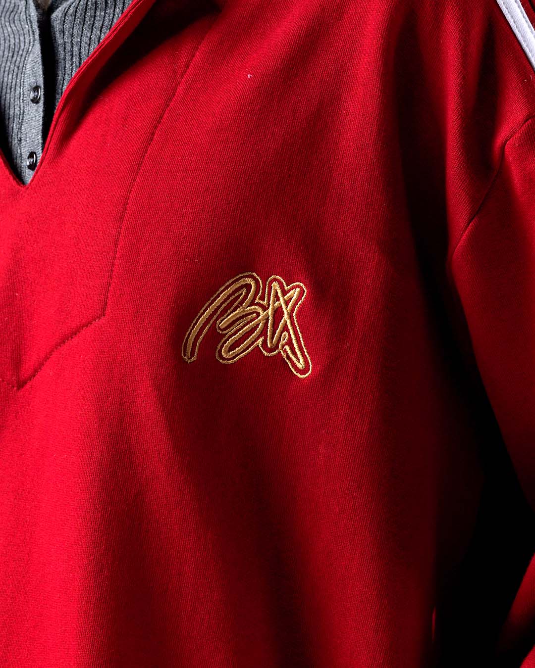 SKI CLUB STRIPED UNISEX SWEATSHIRT