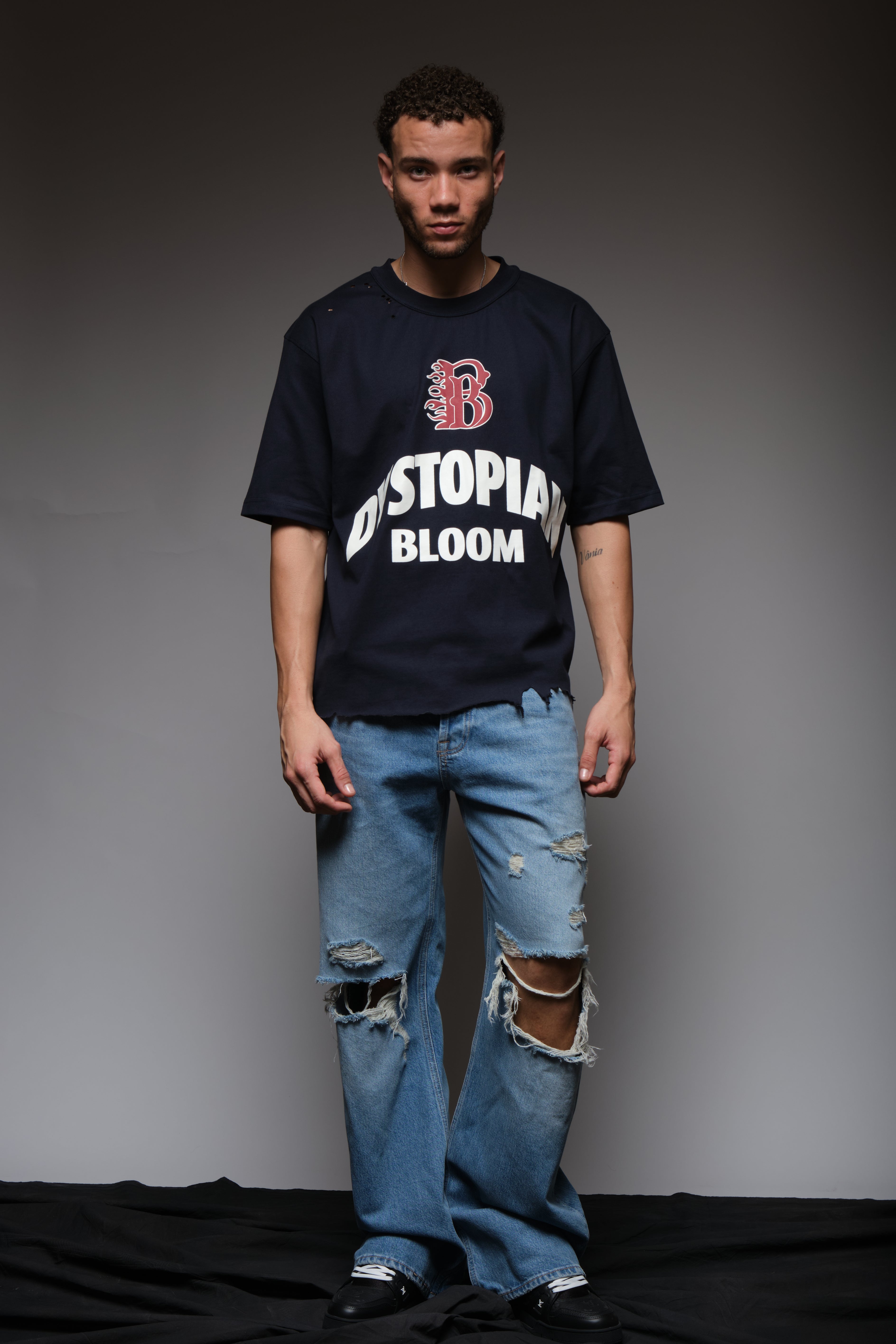 DYSTOPIAN BLOOM DISTRESSED TEE BLUE, DYSTOPIA