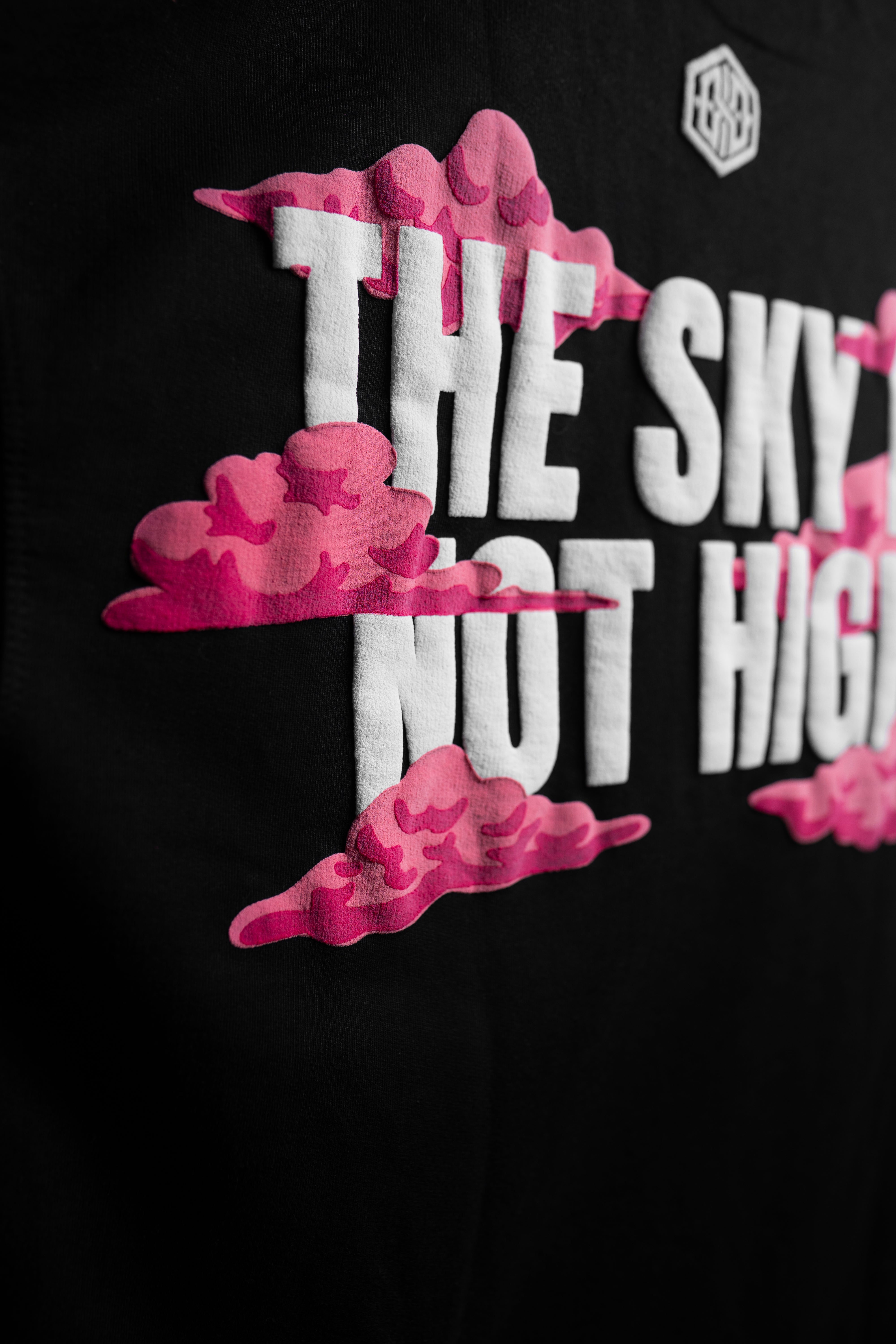 SKY BREAKER T-SHIRT