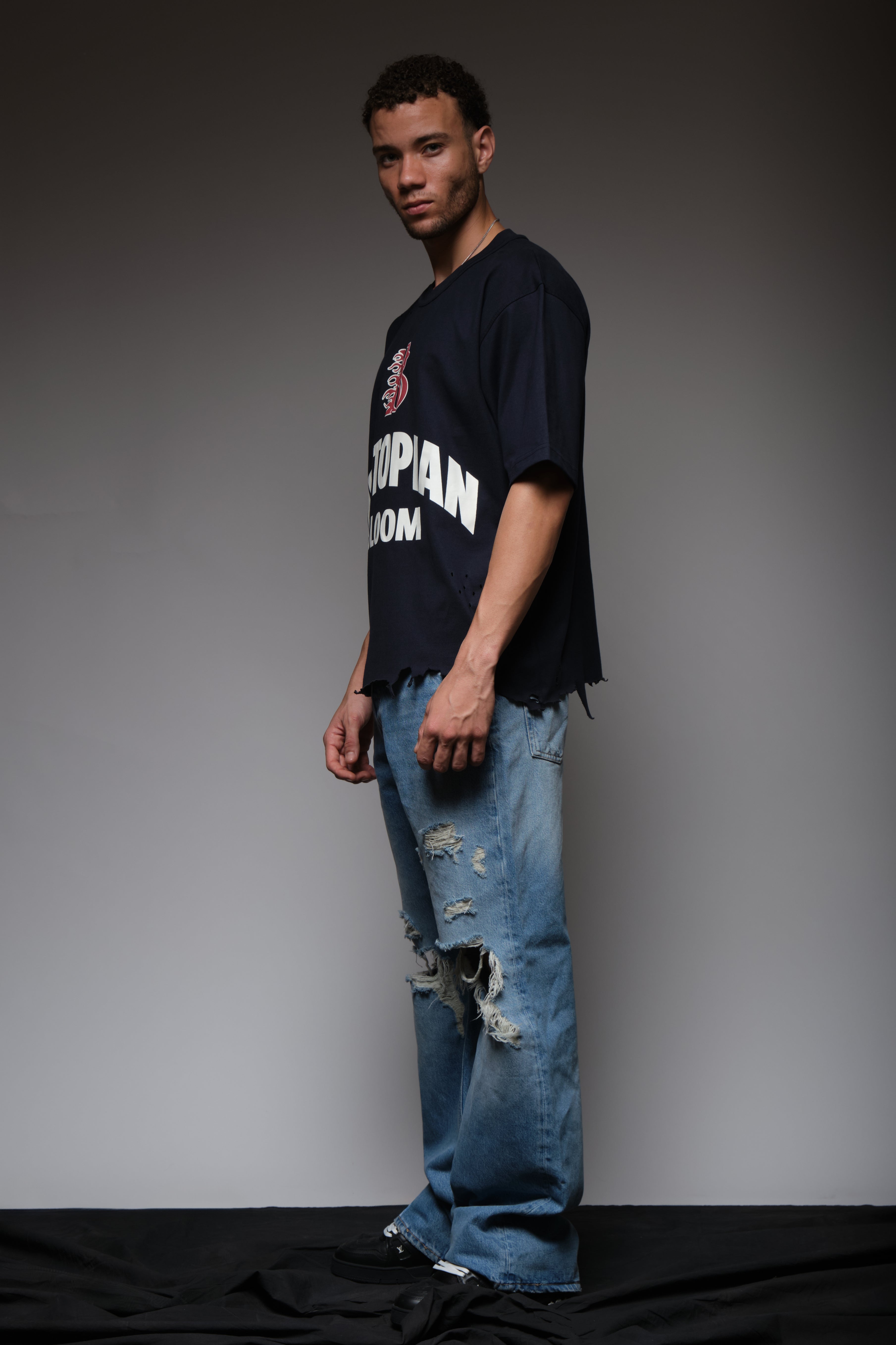 DYSTOPIAN BLOOM DISTRESSED TEE BLUE, DYSTOPIA