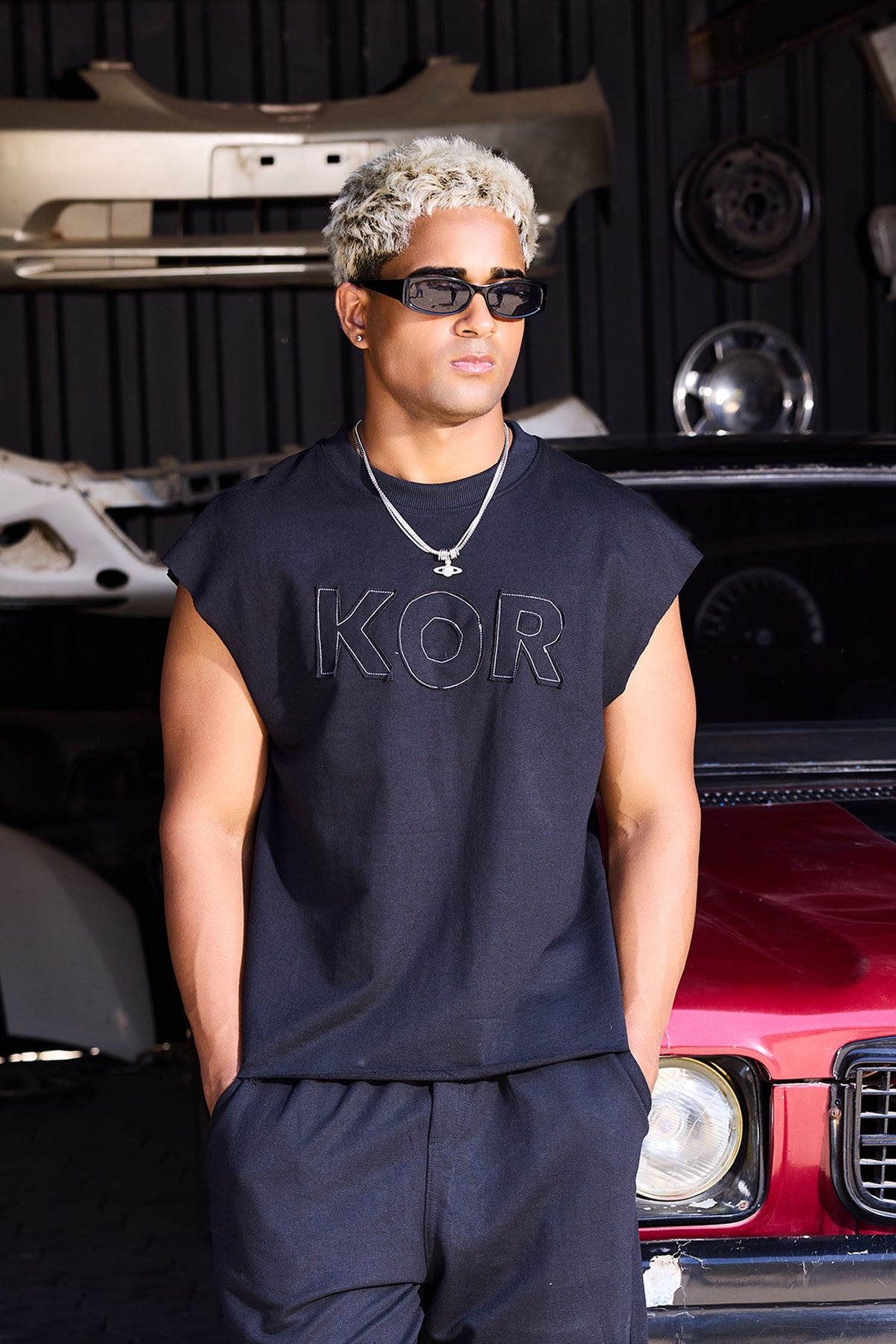 KOREDG CROP BOXY TANK - BLACK
