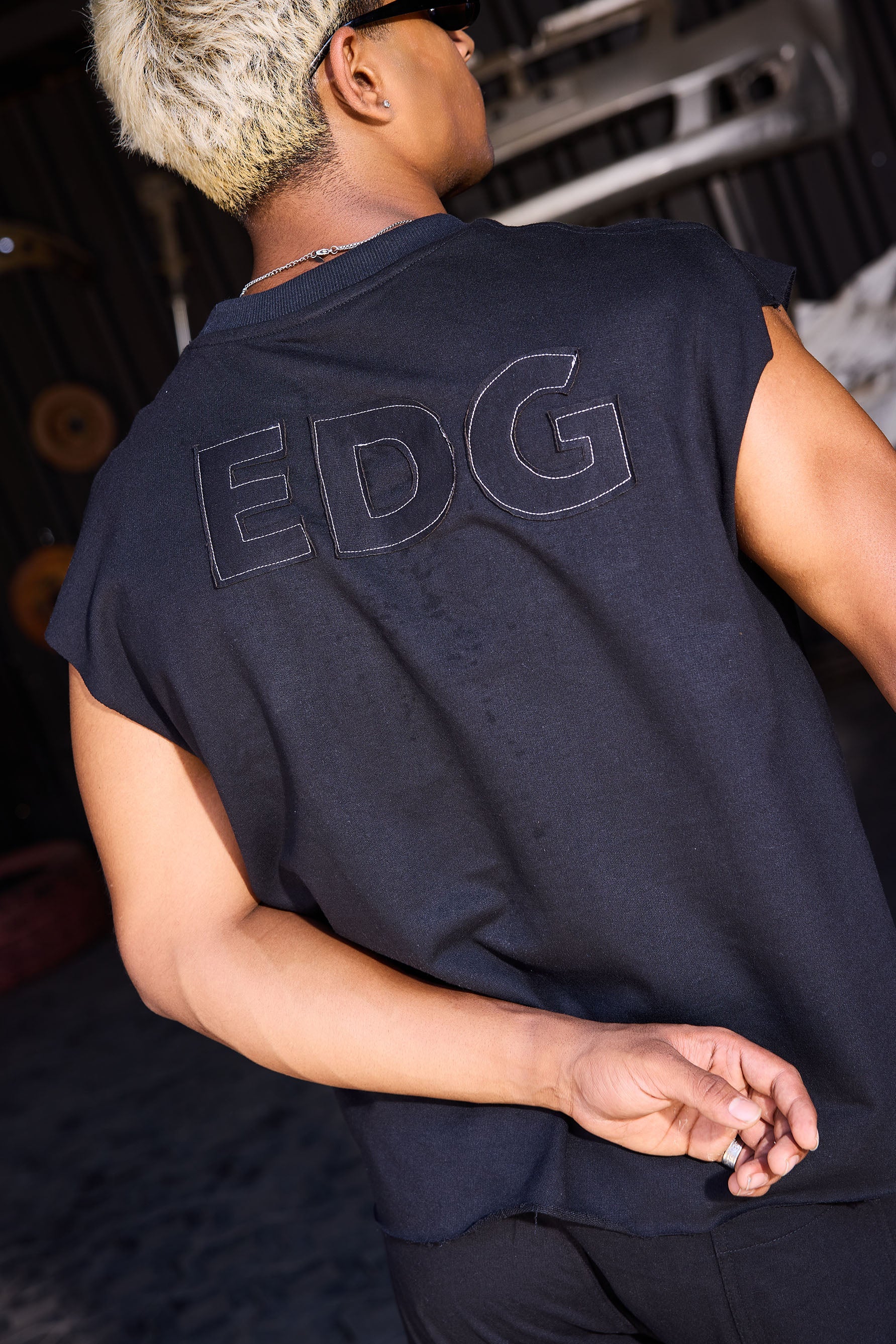 KOREDG CROP BOXY TANK - BLACK