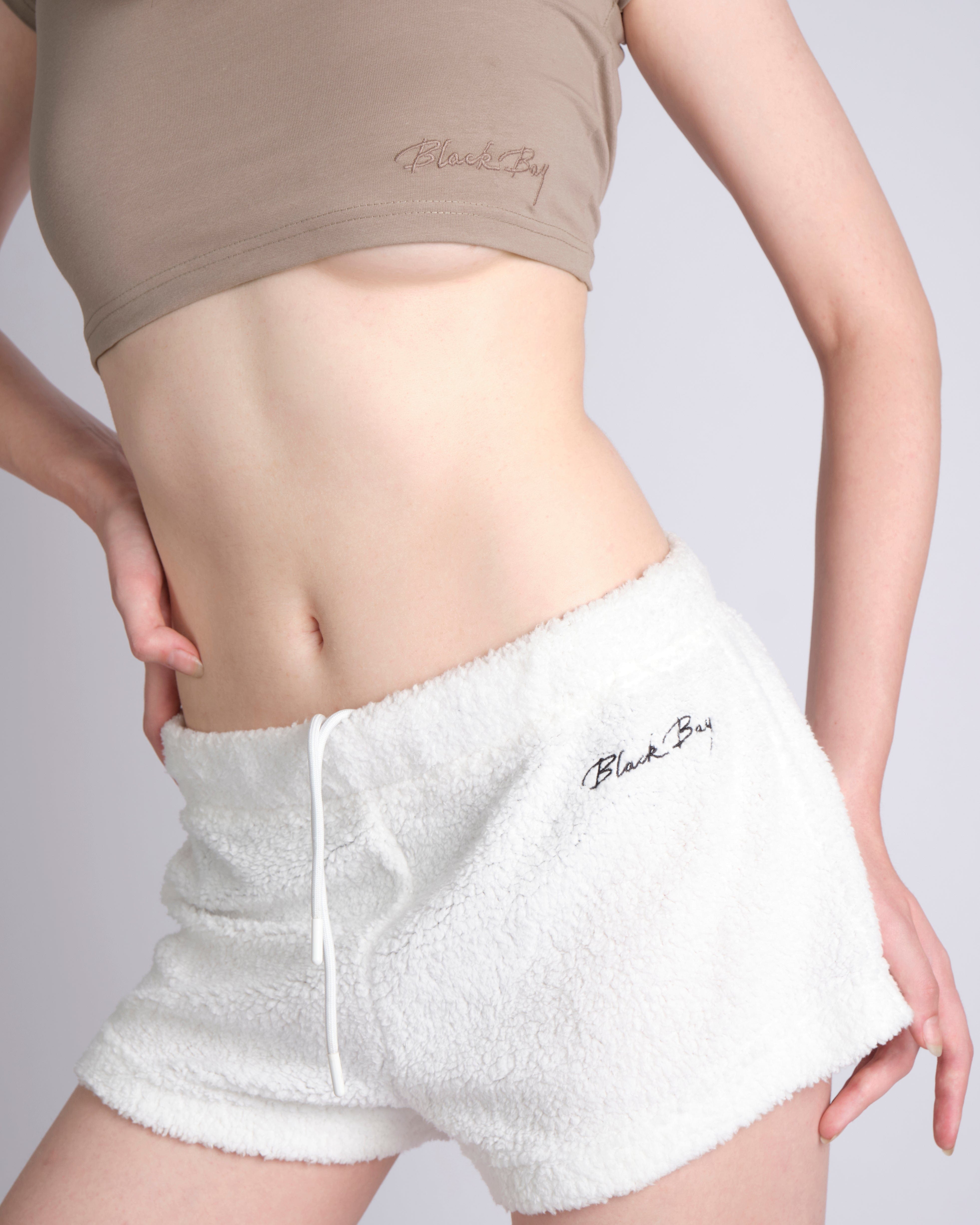 CAMEL BEIGE EMBROIDERED-LOGO CROPPED T-SHIRT
