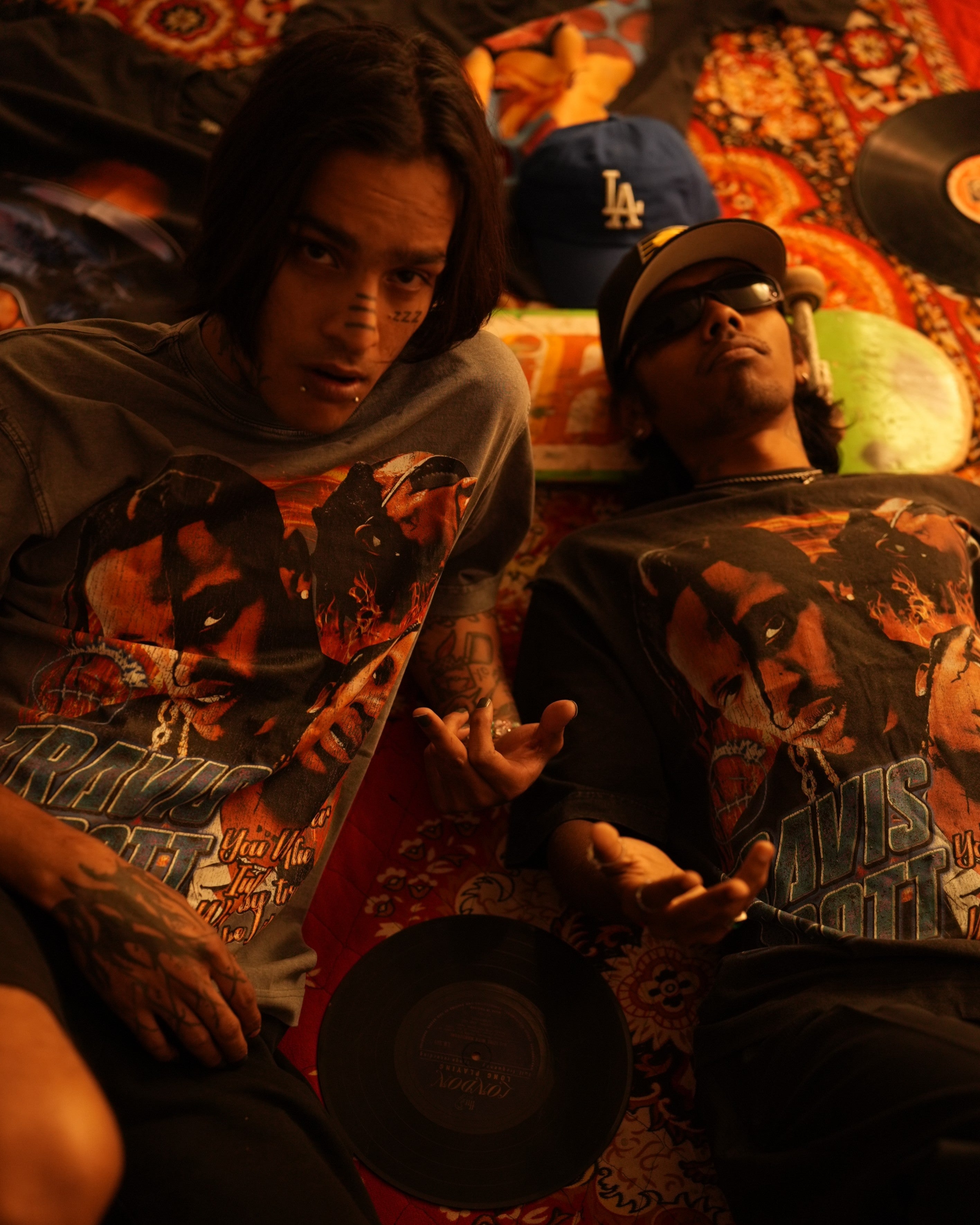 TRAVIS SCOTT GRAPHIC T-SHIRT