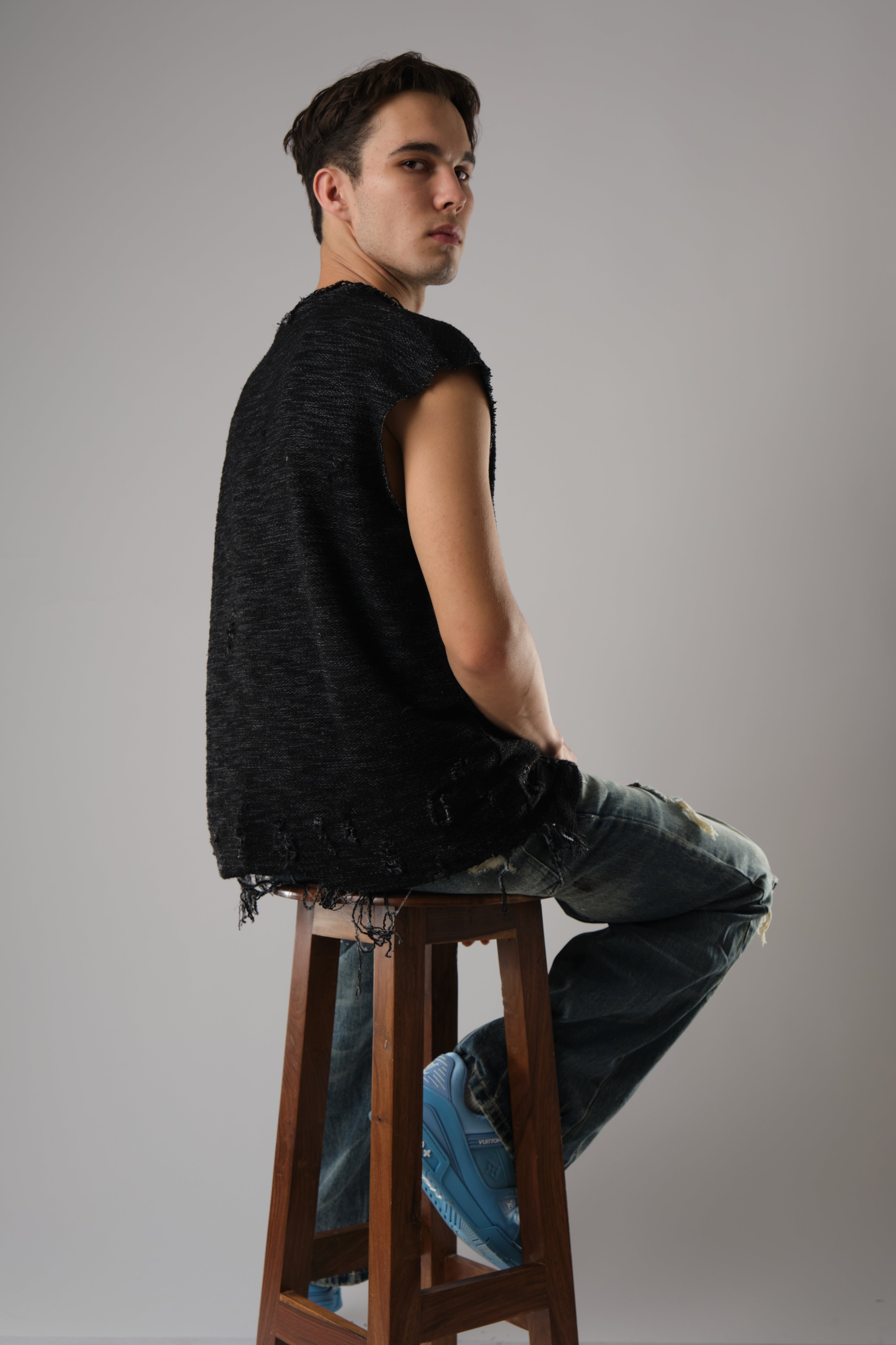 COW BOY, FEATURING HEAVILY DISTRESSED EDGES BLACK