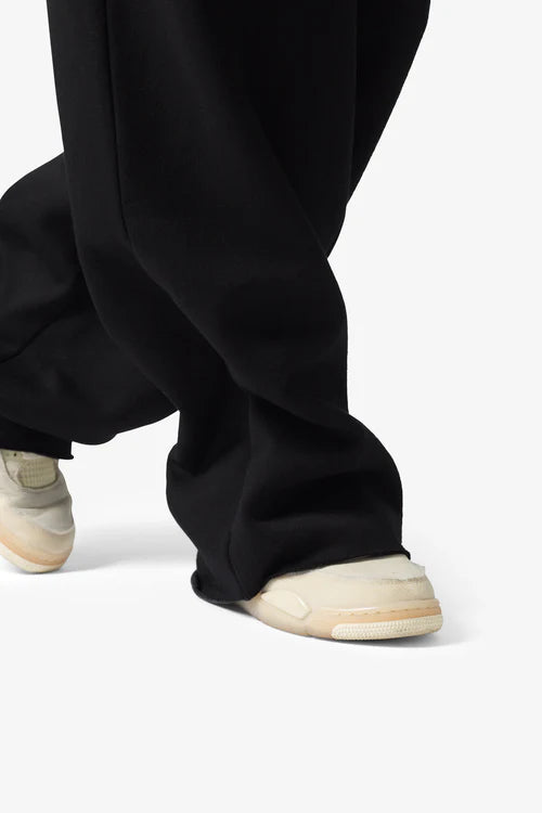 SIGNATURE BLACK WIDE LEG BAGGY SWEATPANTS (350 GSM)