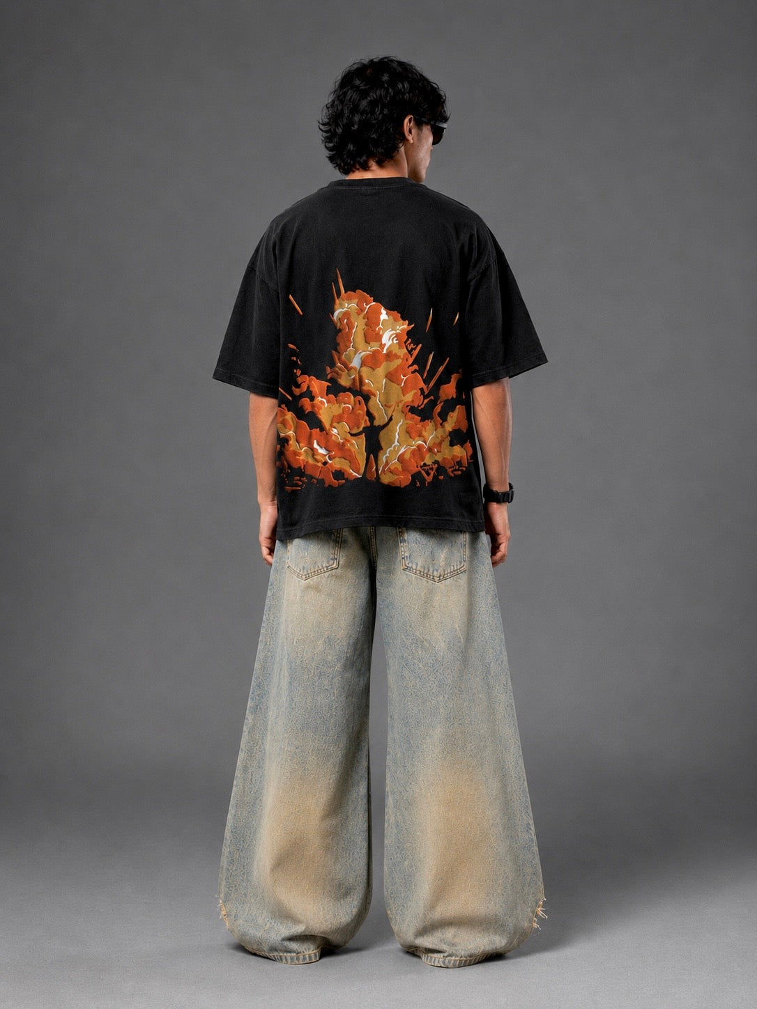 THE ONE T-SHIRT