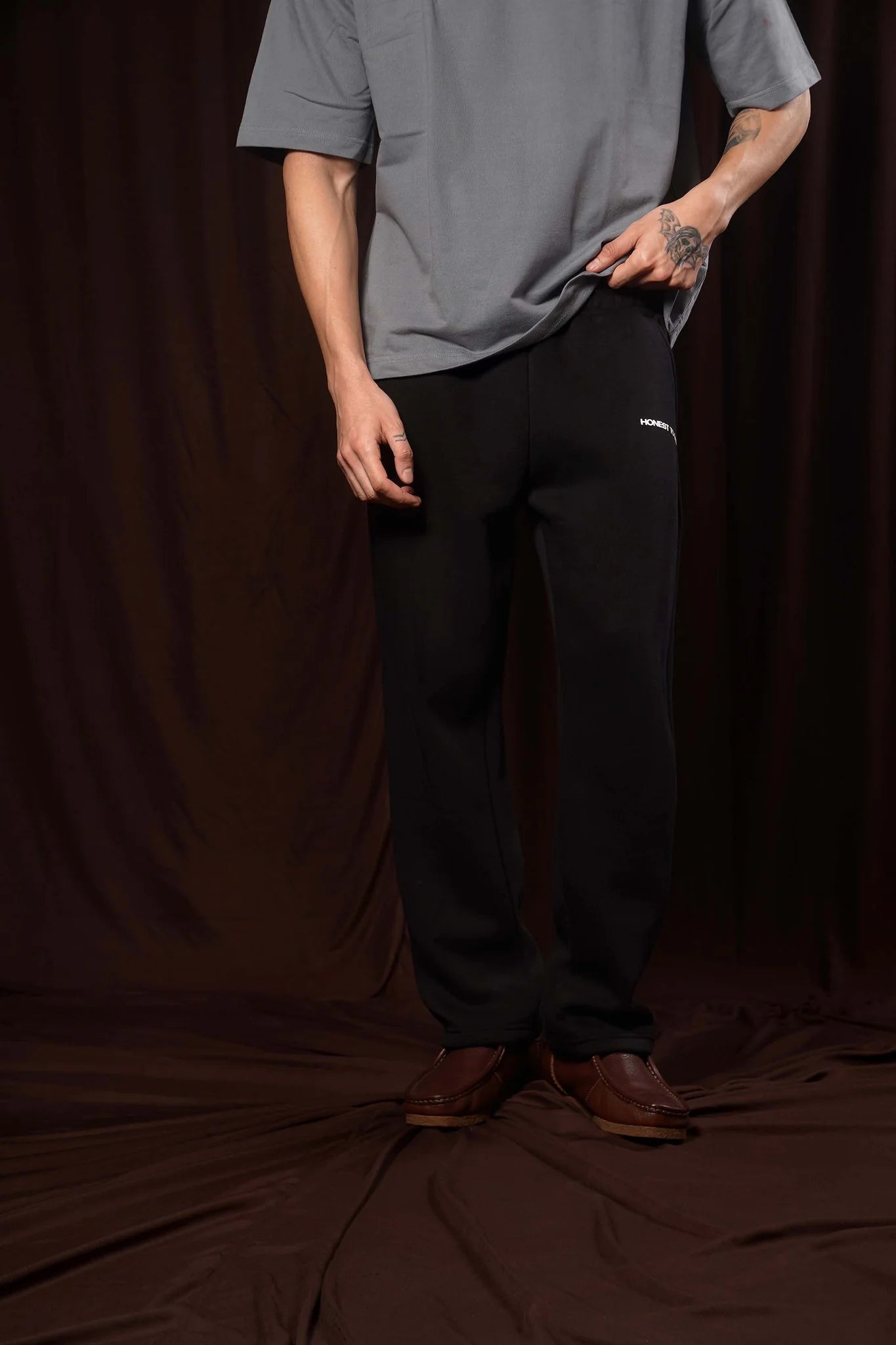 Black Straight Leg Sweatpant