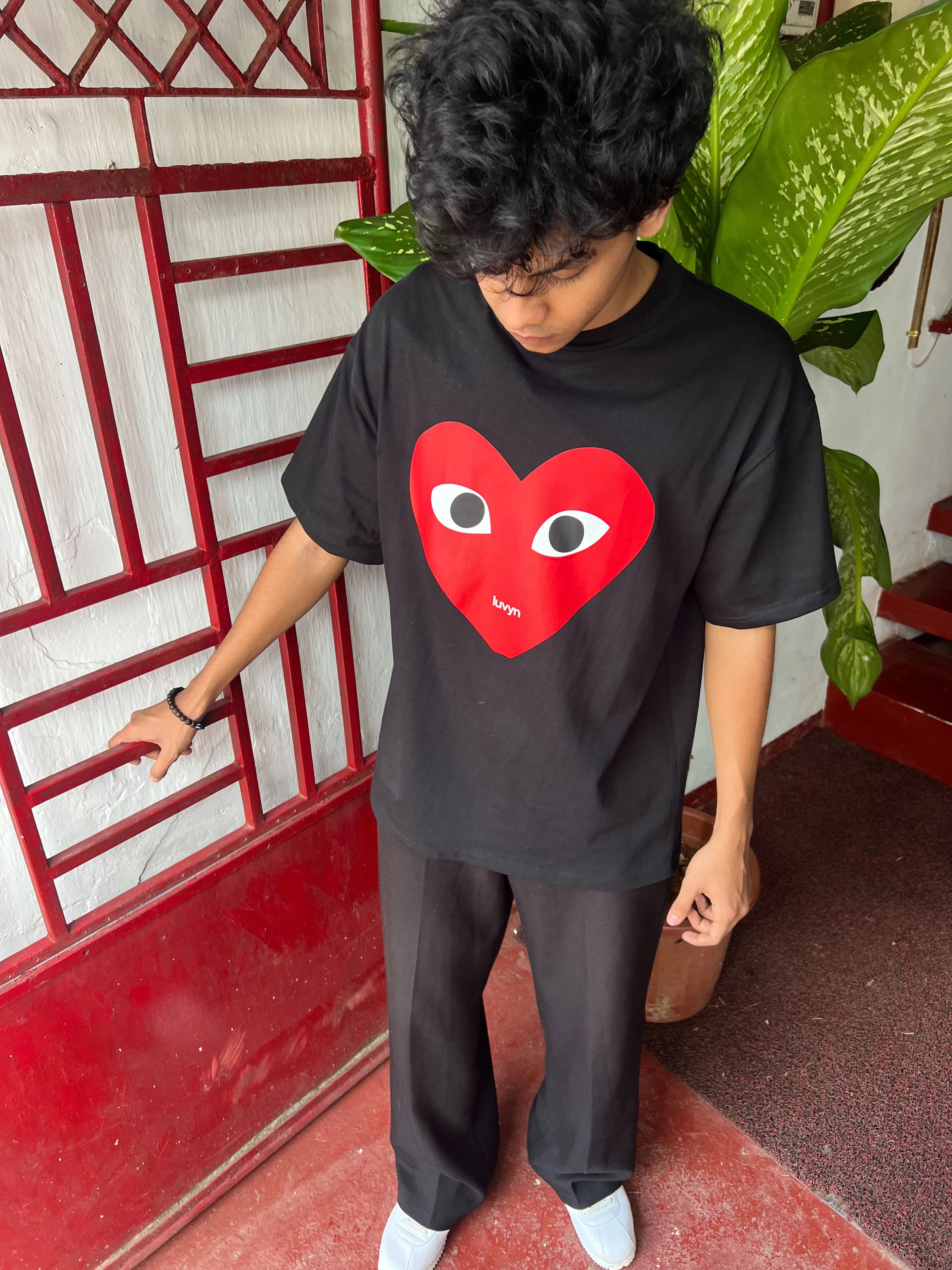 STILL LOVE TEE