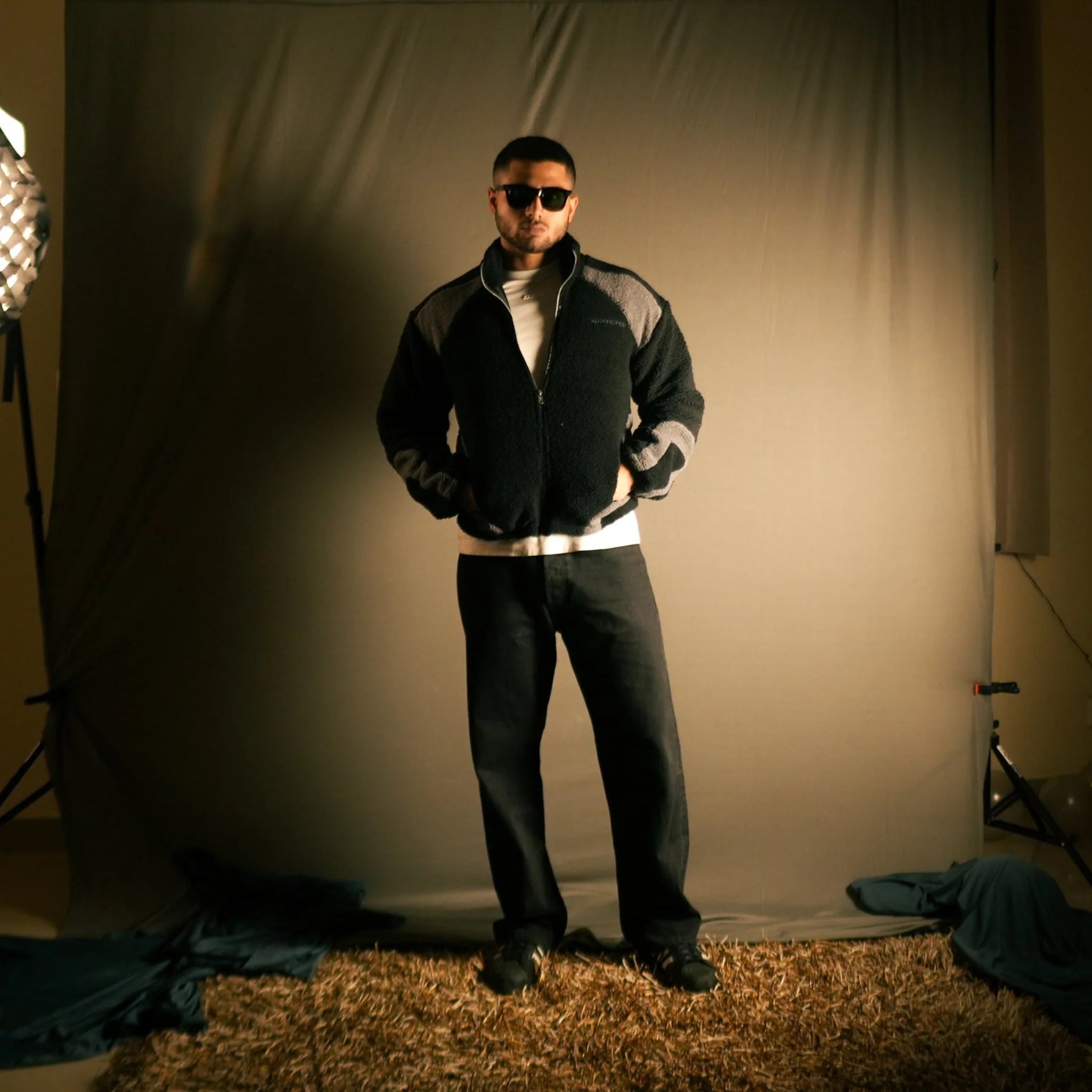 Ash Noir Sherpa