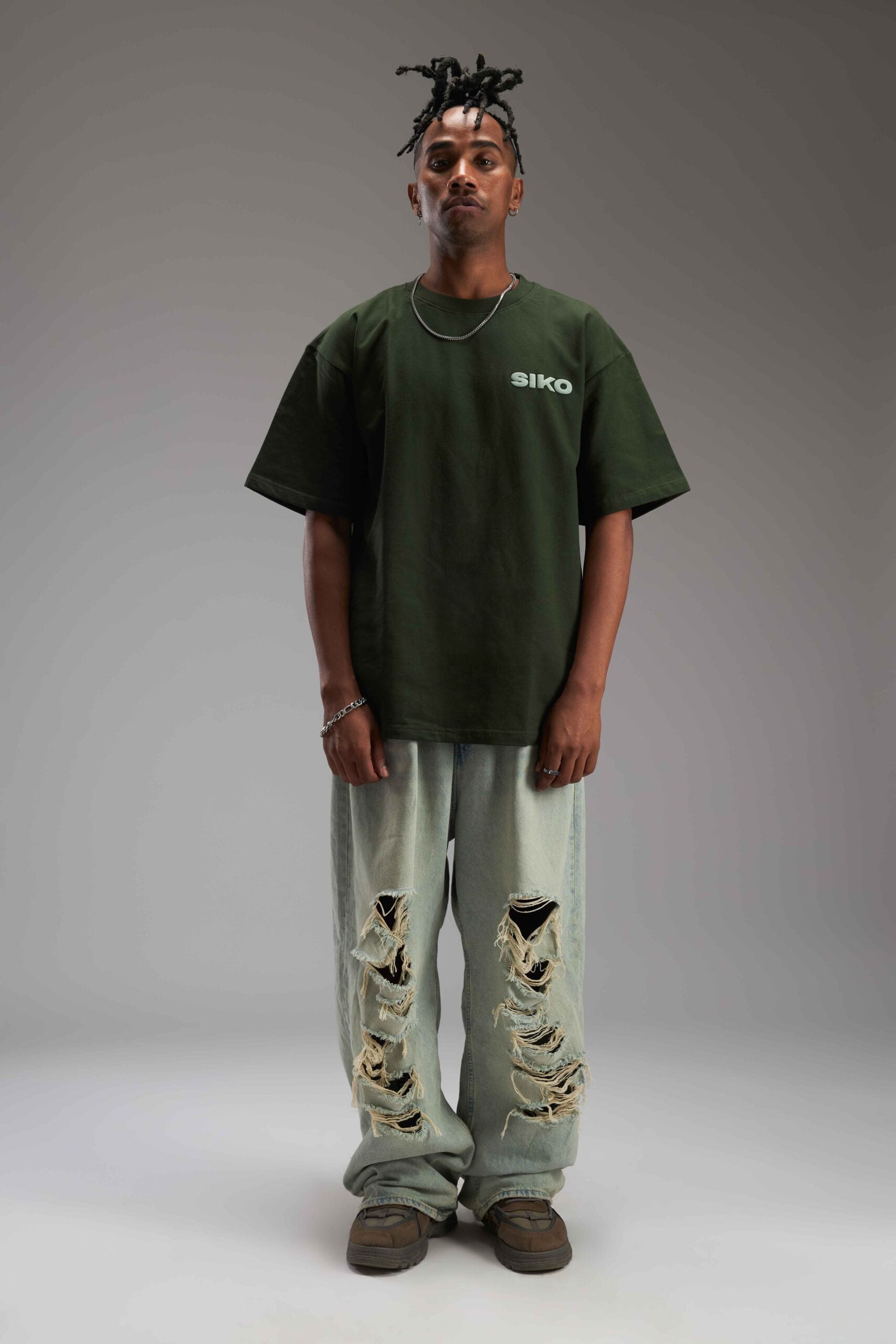 OLIVE GREEN BASIC OVERSIZED TEE
