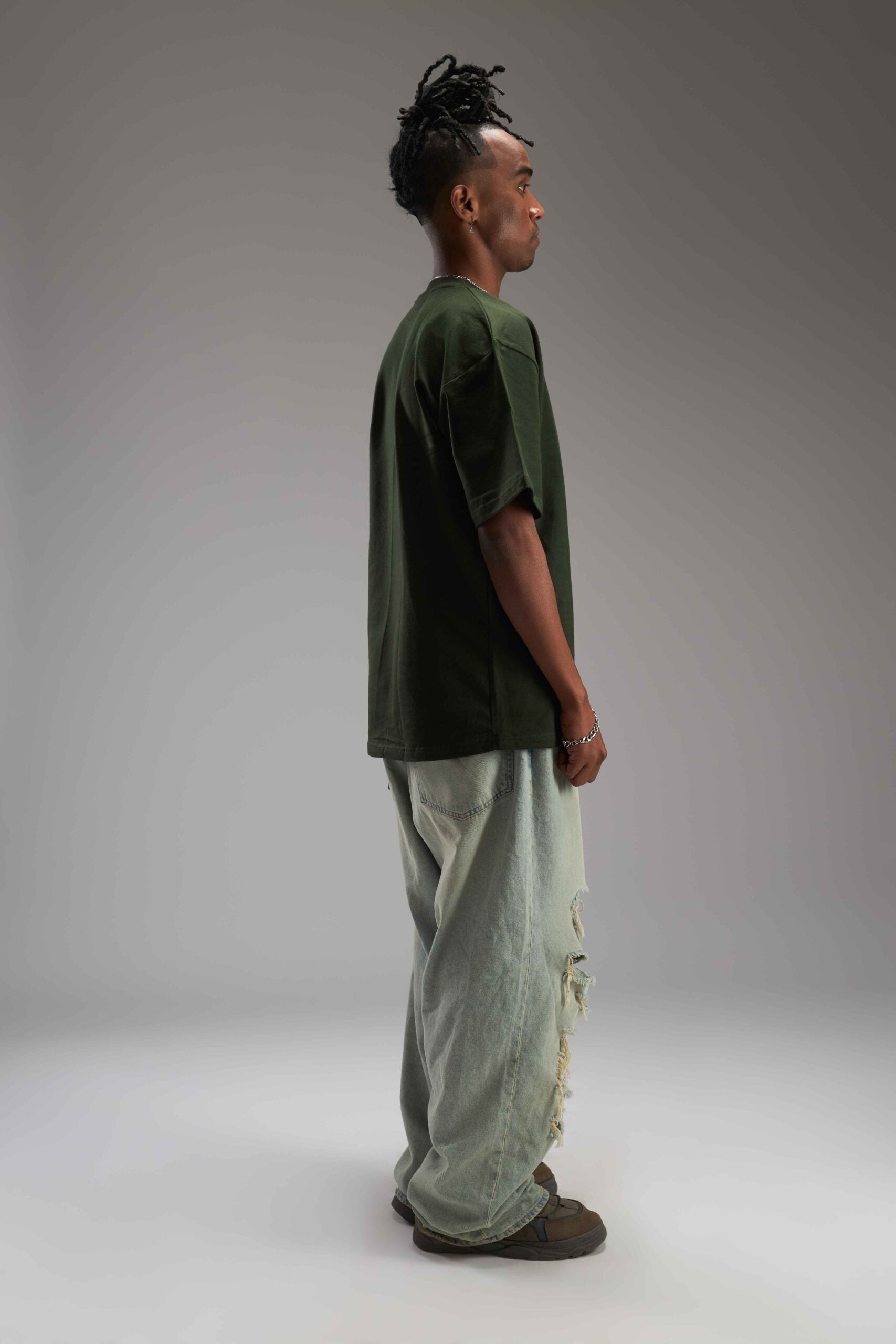 OLIVE GREEN BASIC OVERSIZED TEE