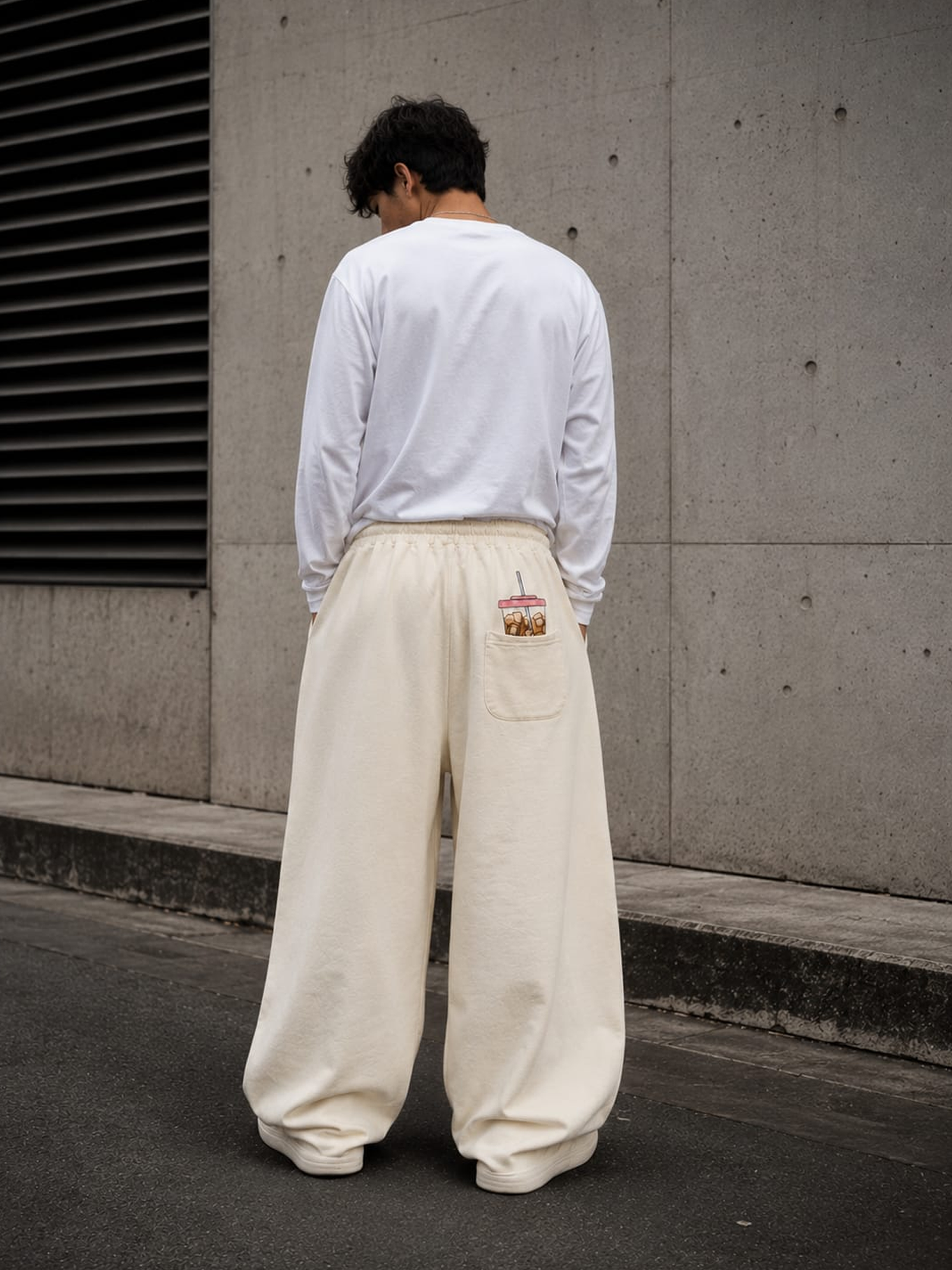 Everyday Essential Off-white Sweatpants