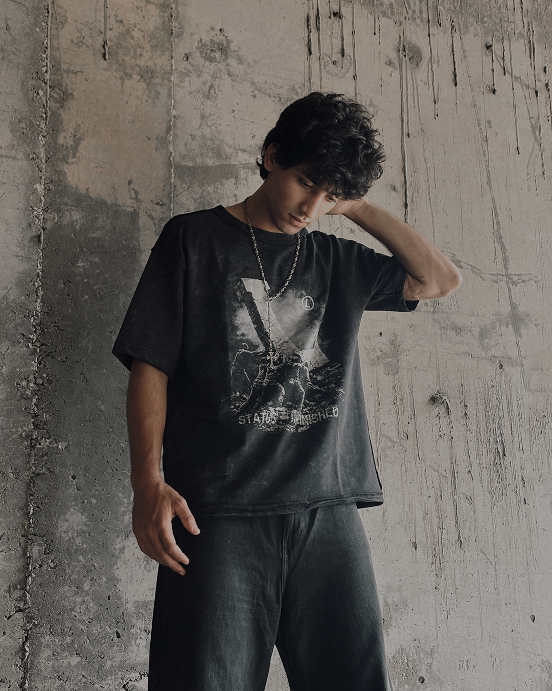 UNFINISHED TEE