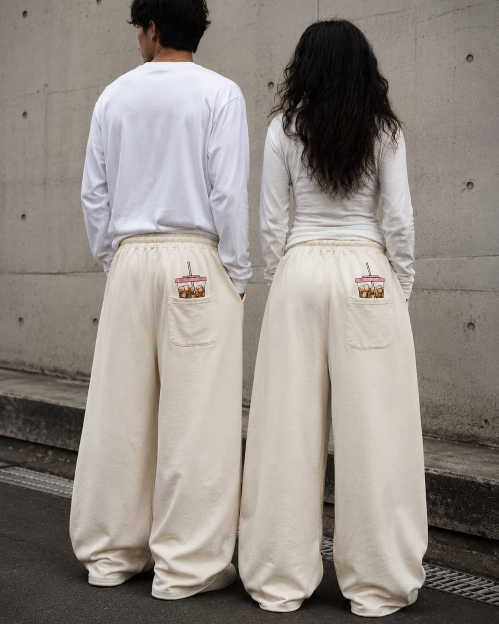Everyday Essential Off-white Sweatpants