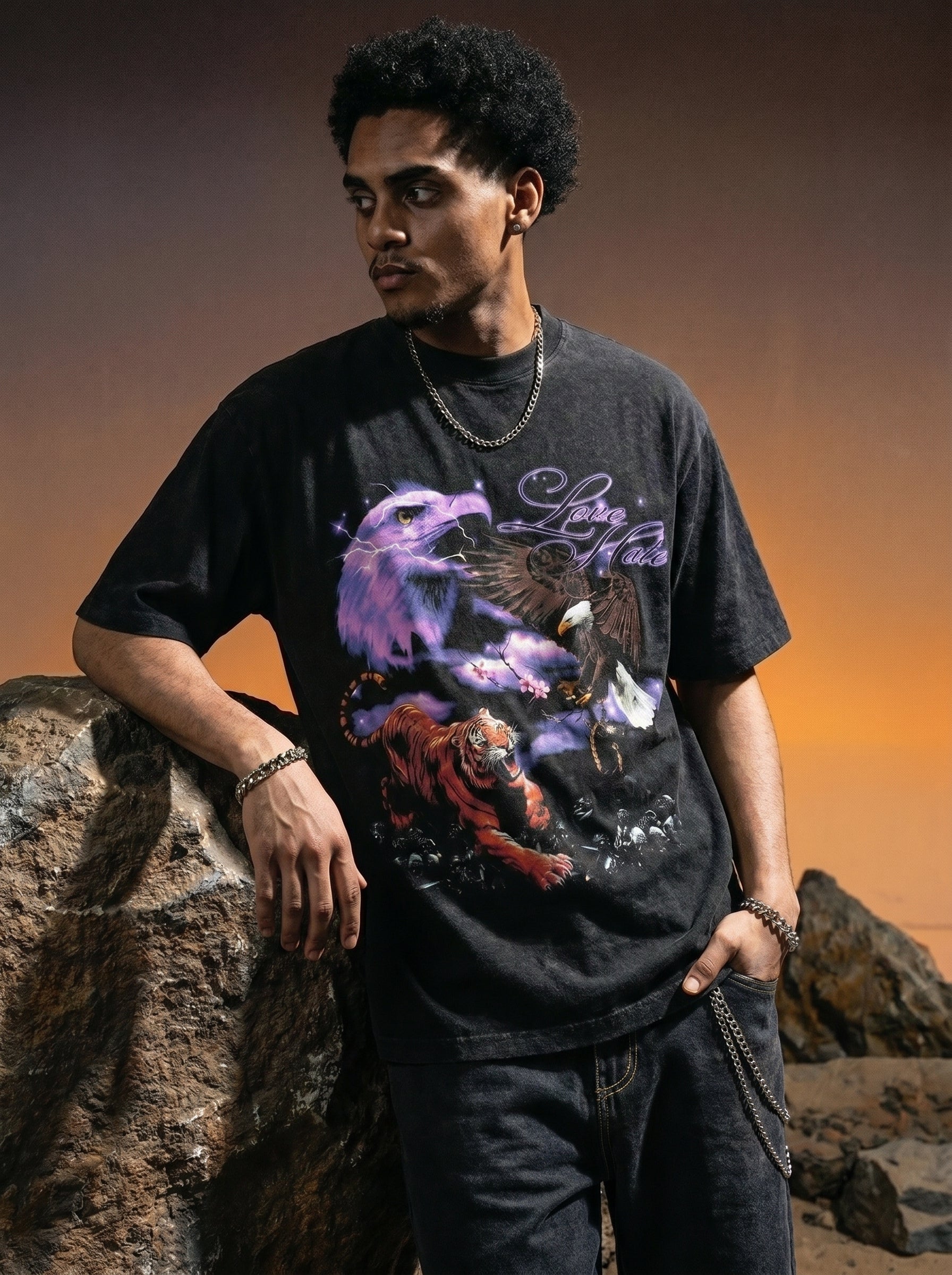 HATE & LOVE GRAPHIC TEE - VINTAGE WASH
