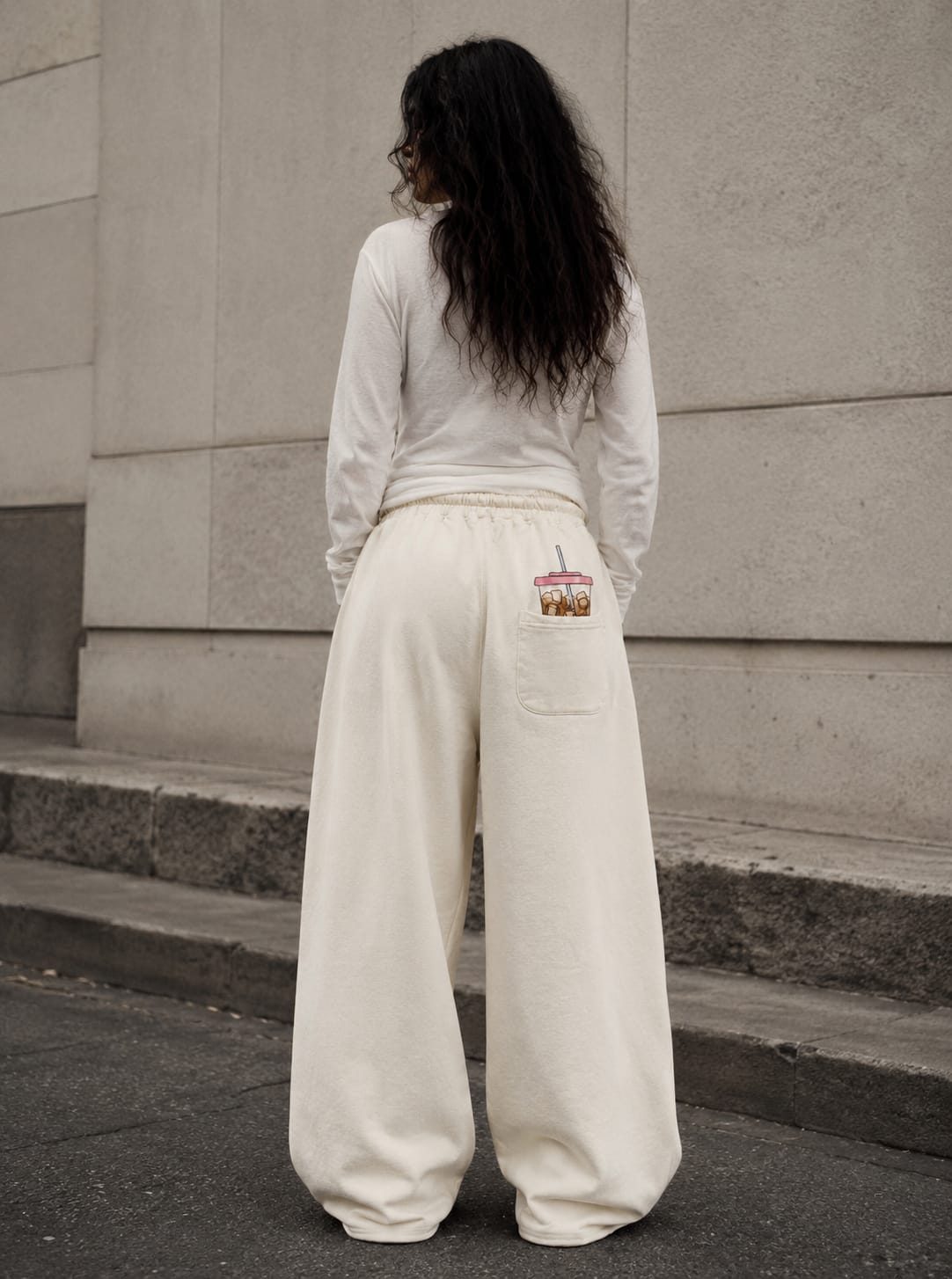 Everyday Essential Off-white Sweatpants
